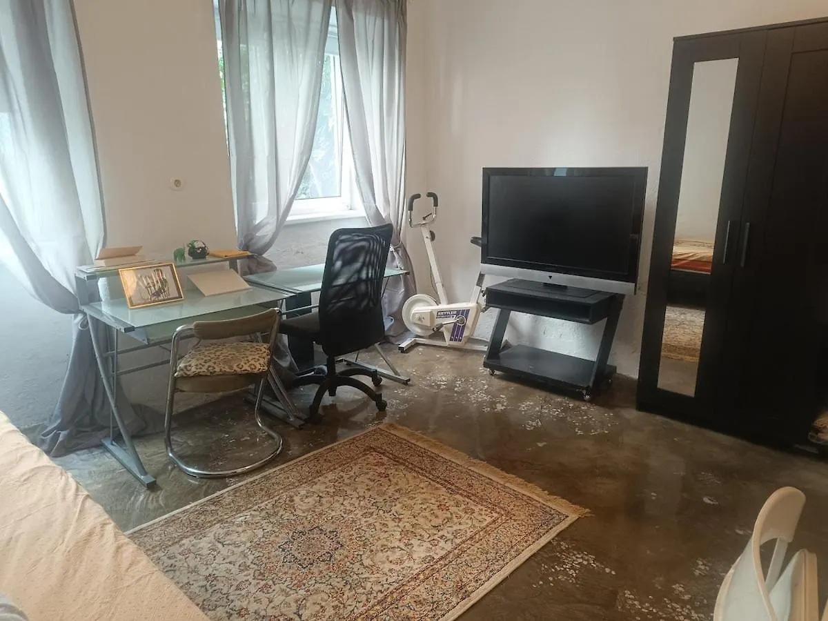 Apartment Atelier In Vienna Center, No Shower, Entire Place Austria