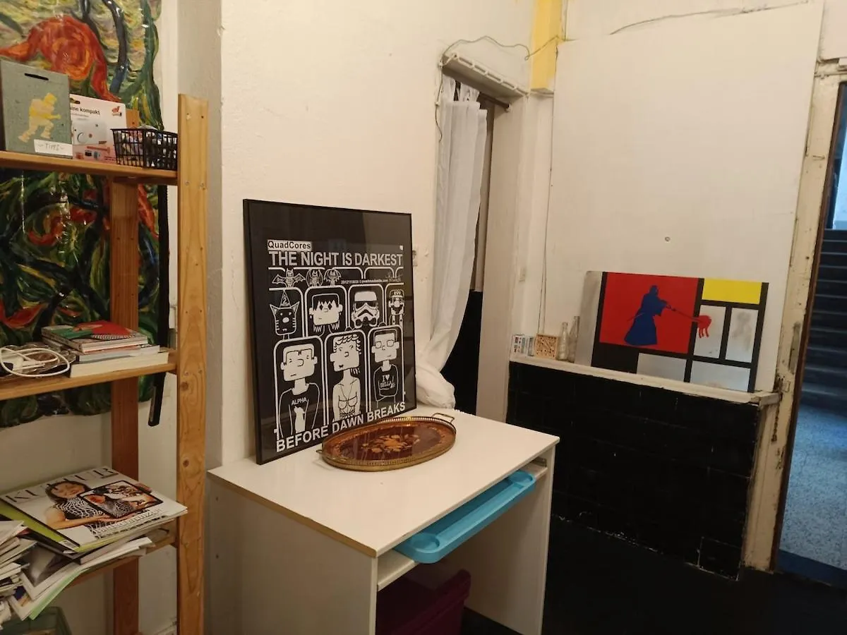 Atelier In Vienna Center, No Shower, Entire Place Apartment